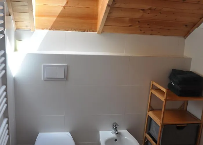 アパート Anna Ali *